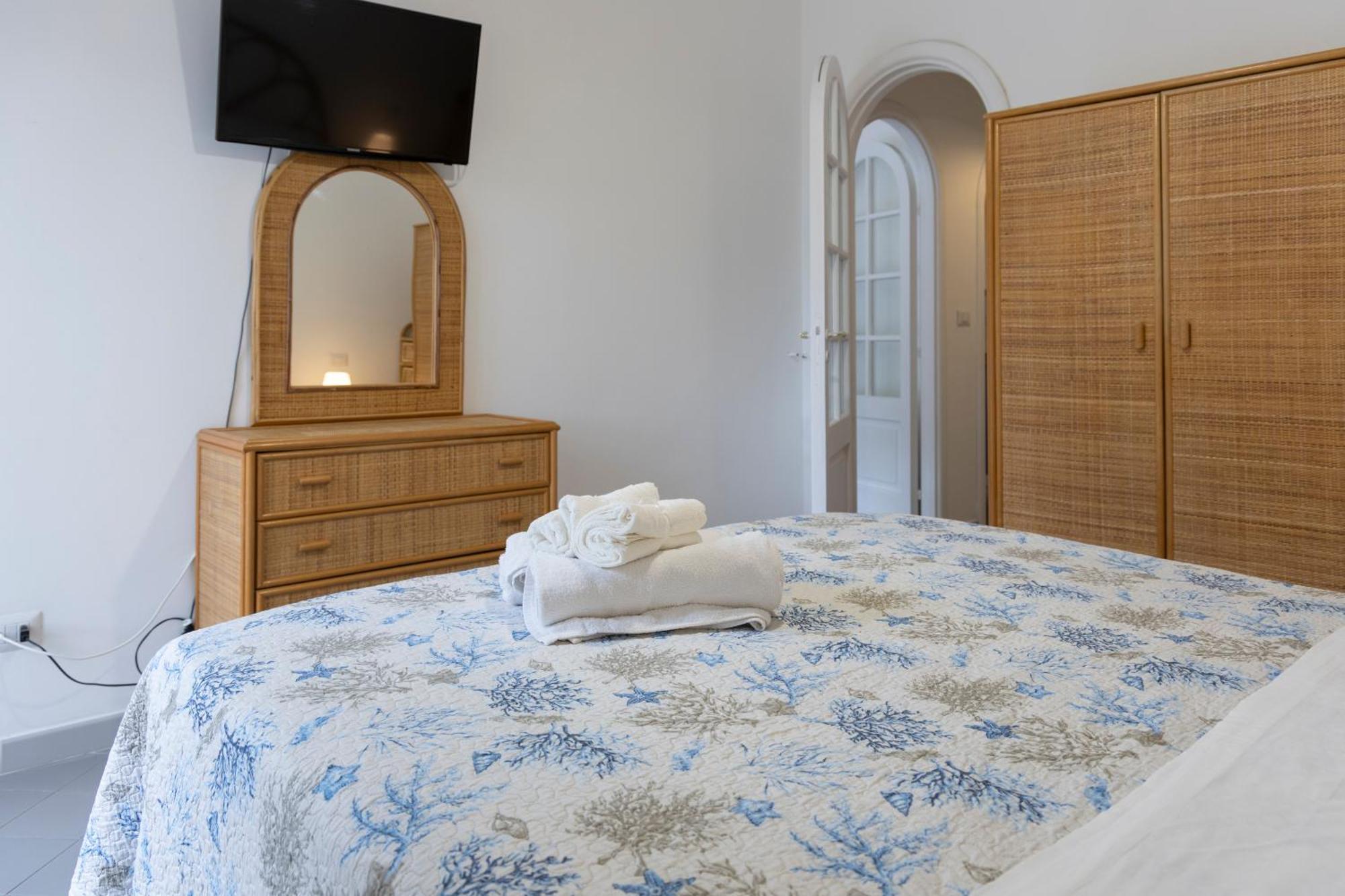 Casa Flavia Positano Center - 5 Minutes To Beach And 4 Air Conditioning Buitenkant foto